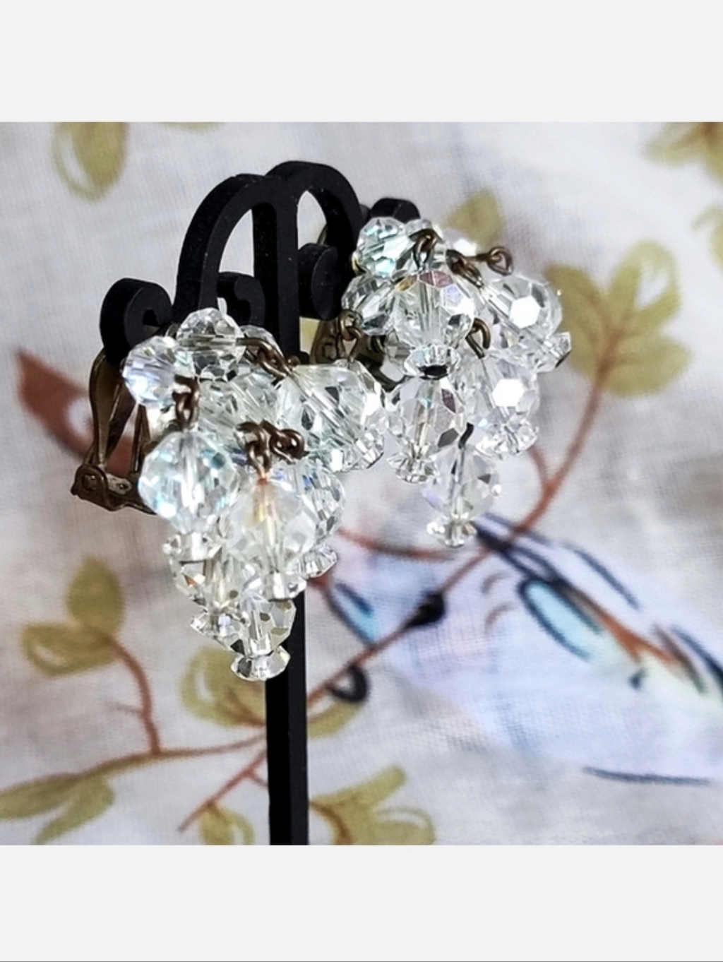 Laguna Aurora Borealis Crystal Clear Vintage Cha Cha Clip Silver Tone Earrings